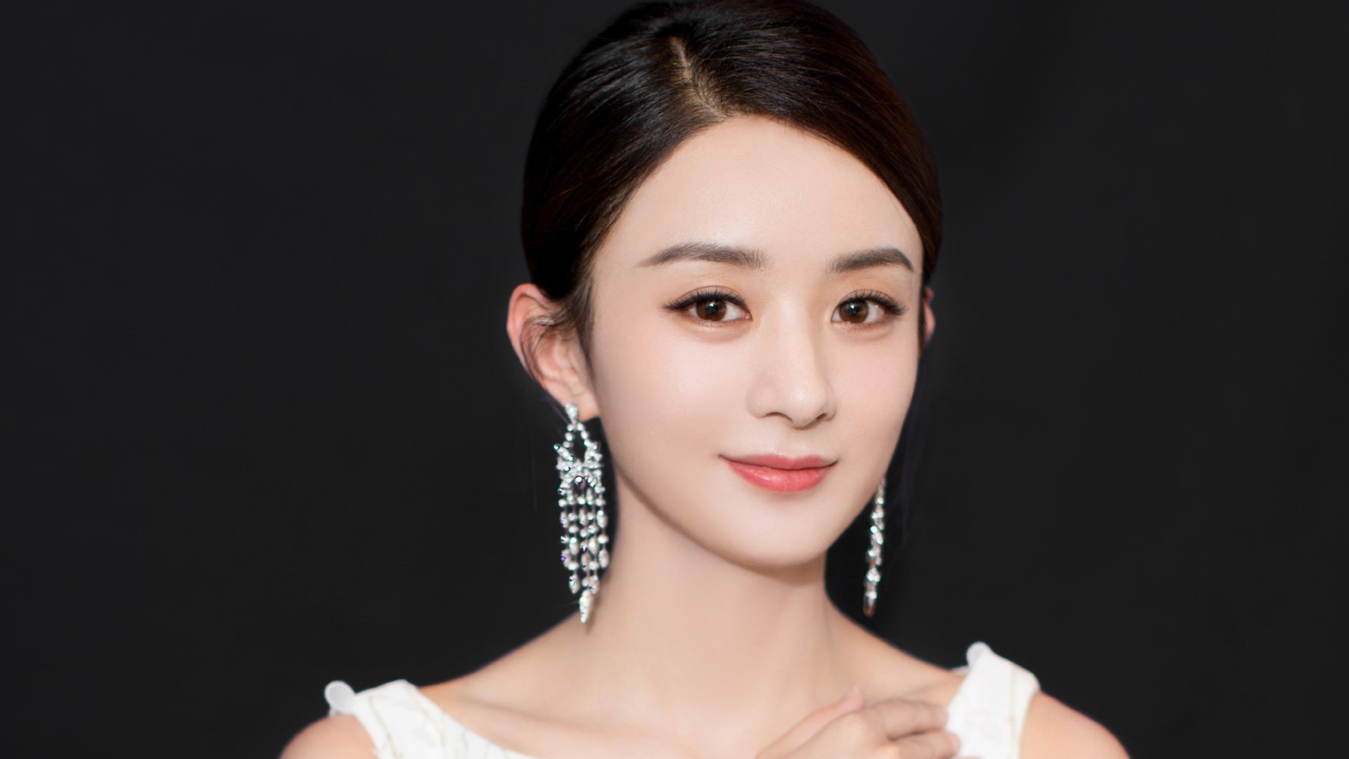 开云全站下载-上海瑜伽节吸引众多国际瑜伽大师参与，上海瑜伽大会2021